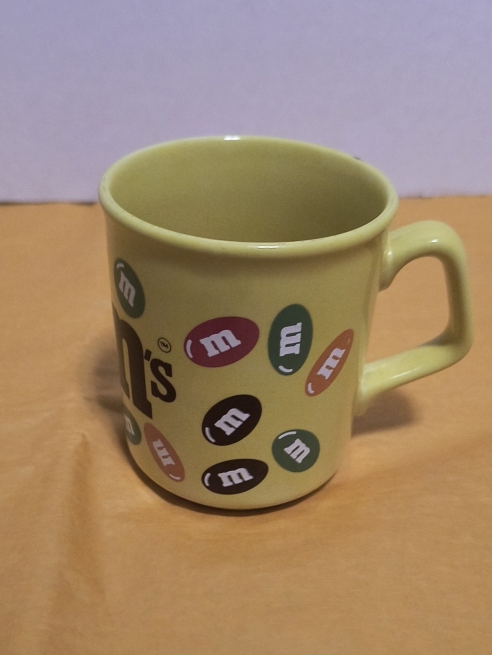 M&Ms Ceramic Coffee Mug 8  Oz B3